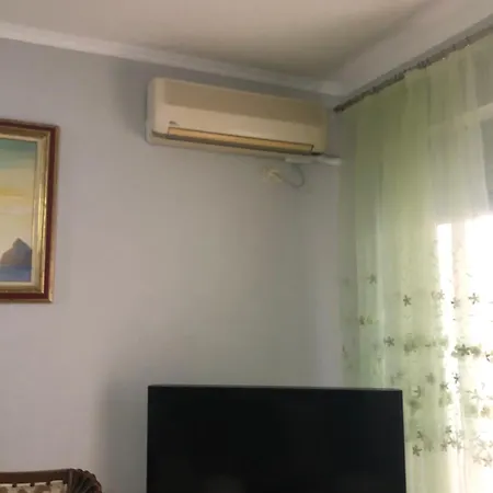 Sea Side 21 Apartment *